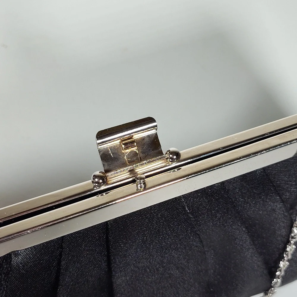Jessica McClintock black pleated satin convertible clutch evening purse